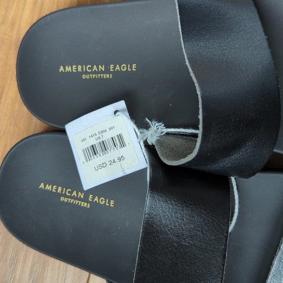 AEO Black Sandals - Picture 2 of 3